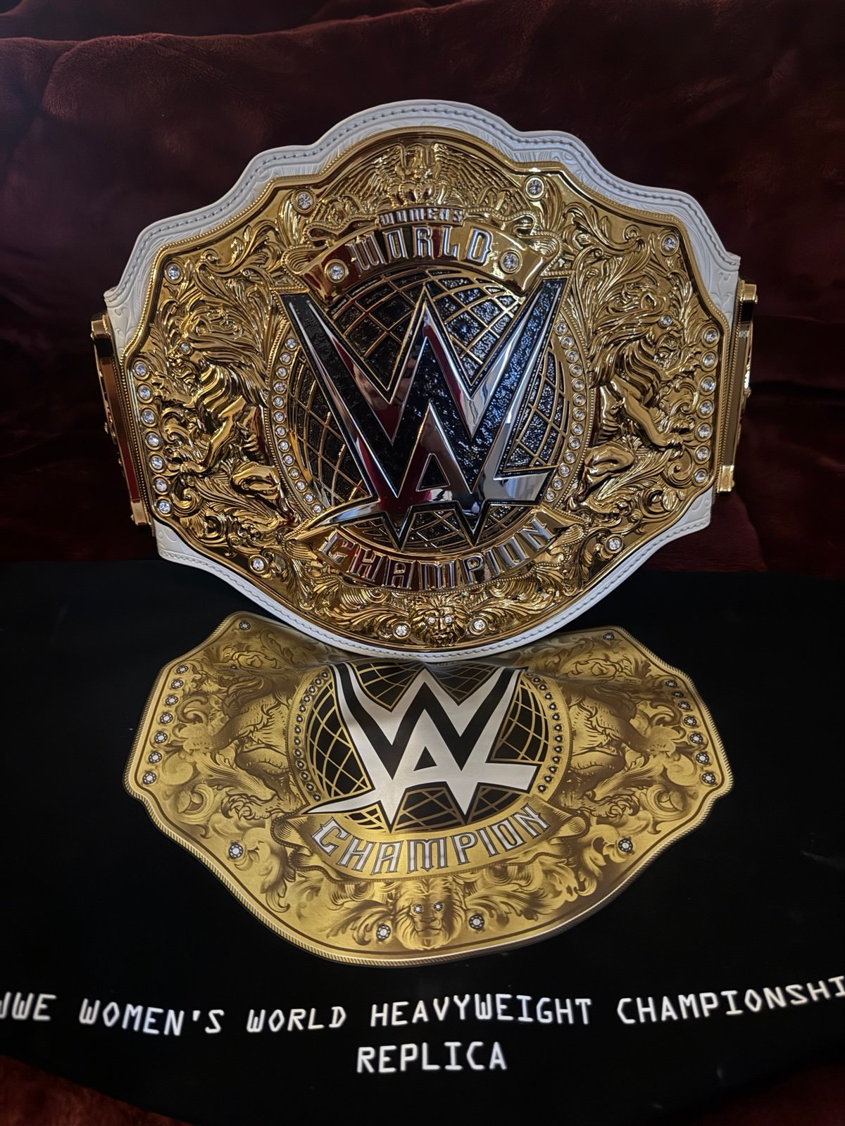 WWE Women’s World Heavyweight Championship Belt
