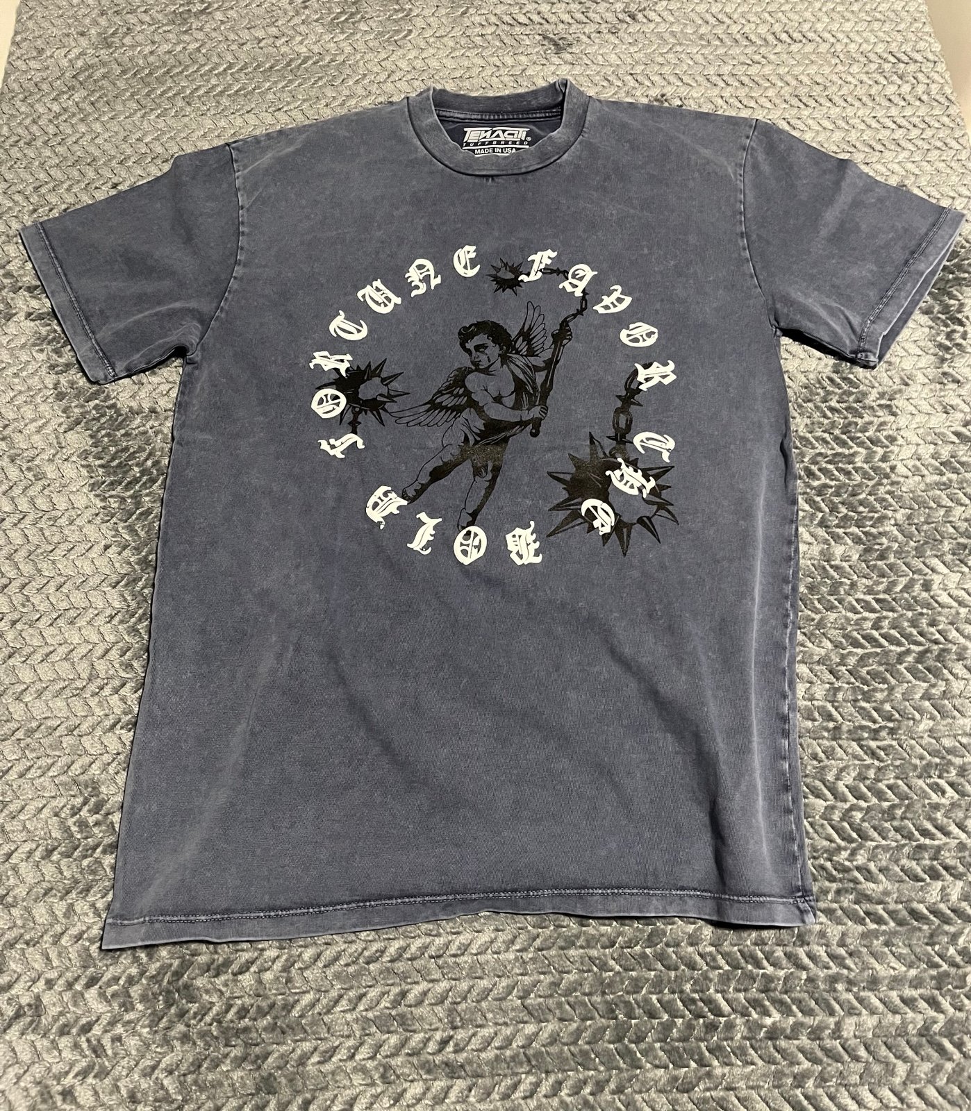 Tenaciti graphic tee