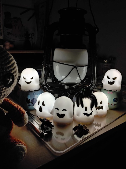 DRomance Ghost Flickering Flameless Candles Battery Operated with Remote and Tim