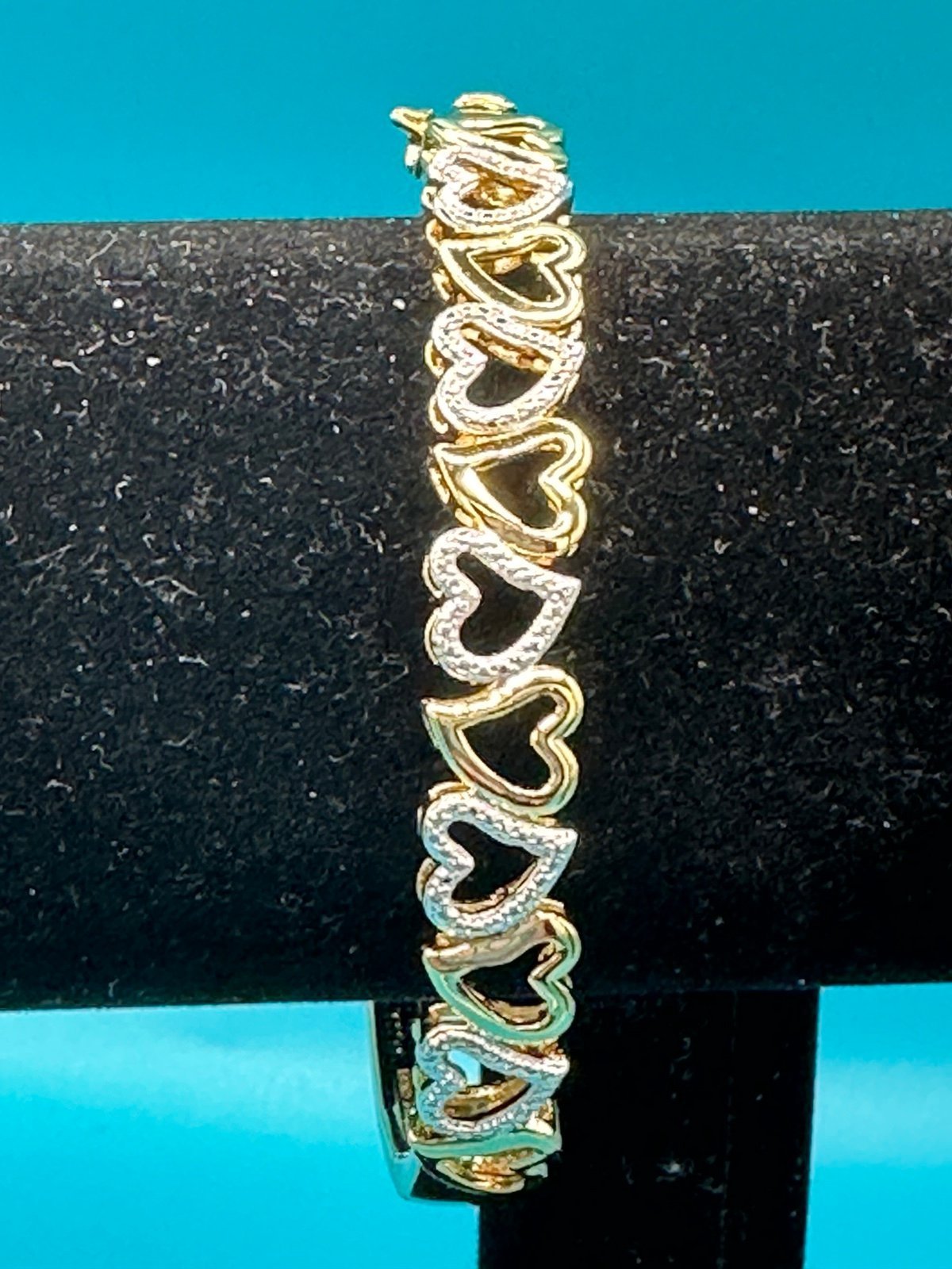 New Heart Hinged Bangle Bracelet Diamond Accents 22KT Gold Over Brass Size 7.25”