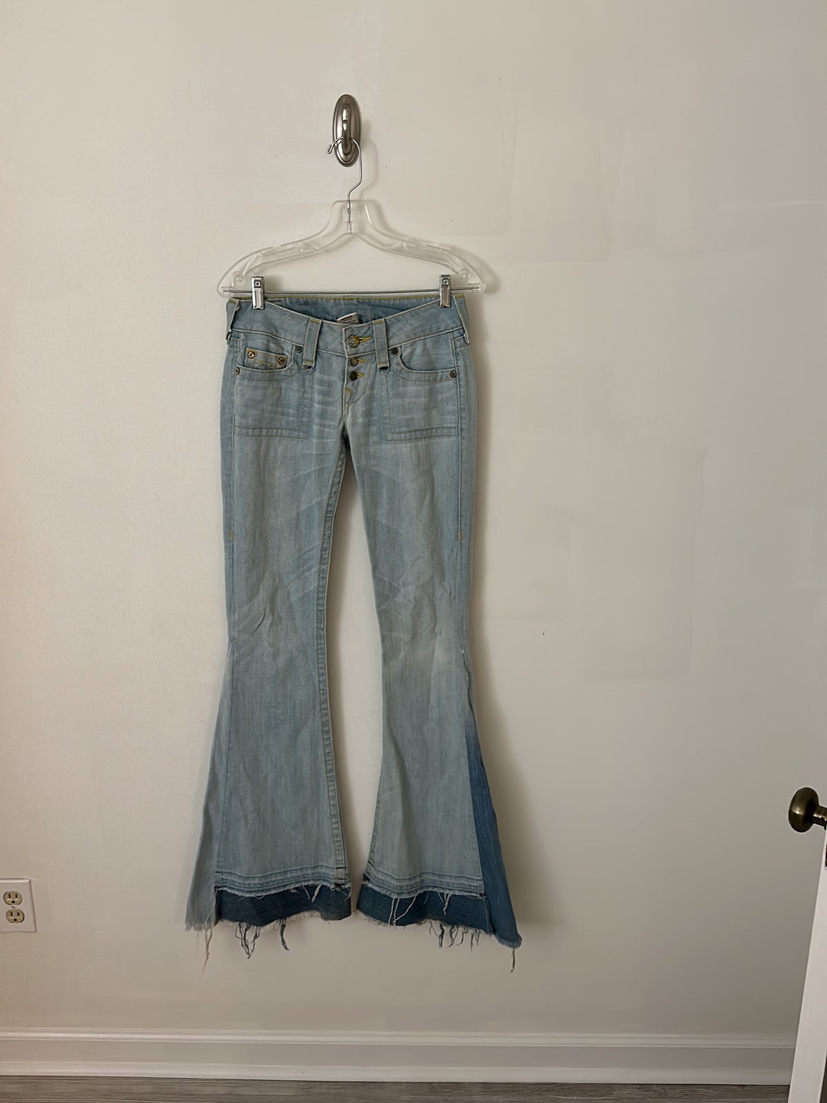 True Religion Jeans Women’s Sz 26 - RARE