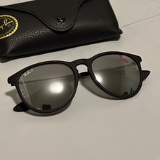 Rayban Erika polarized classic 54mm Sunglasses