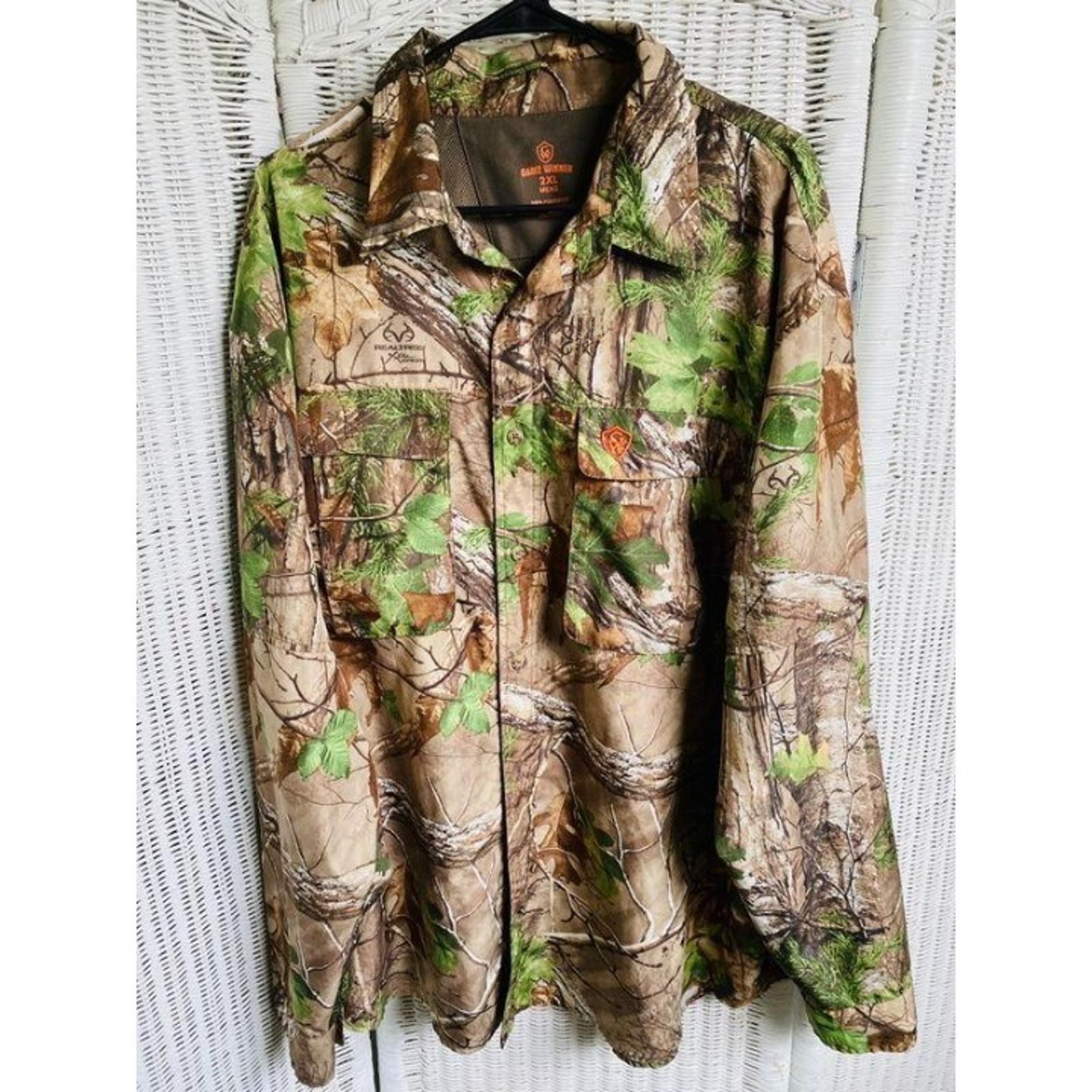 Game Winner Mens Camo Hunting Button Up