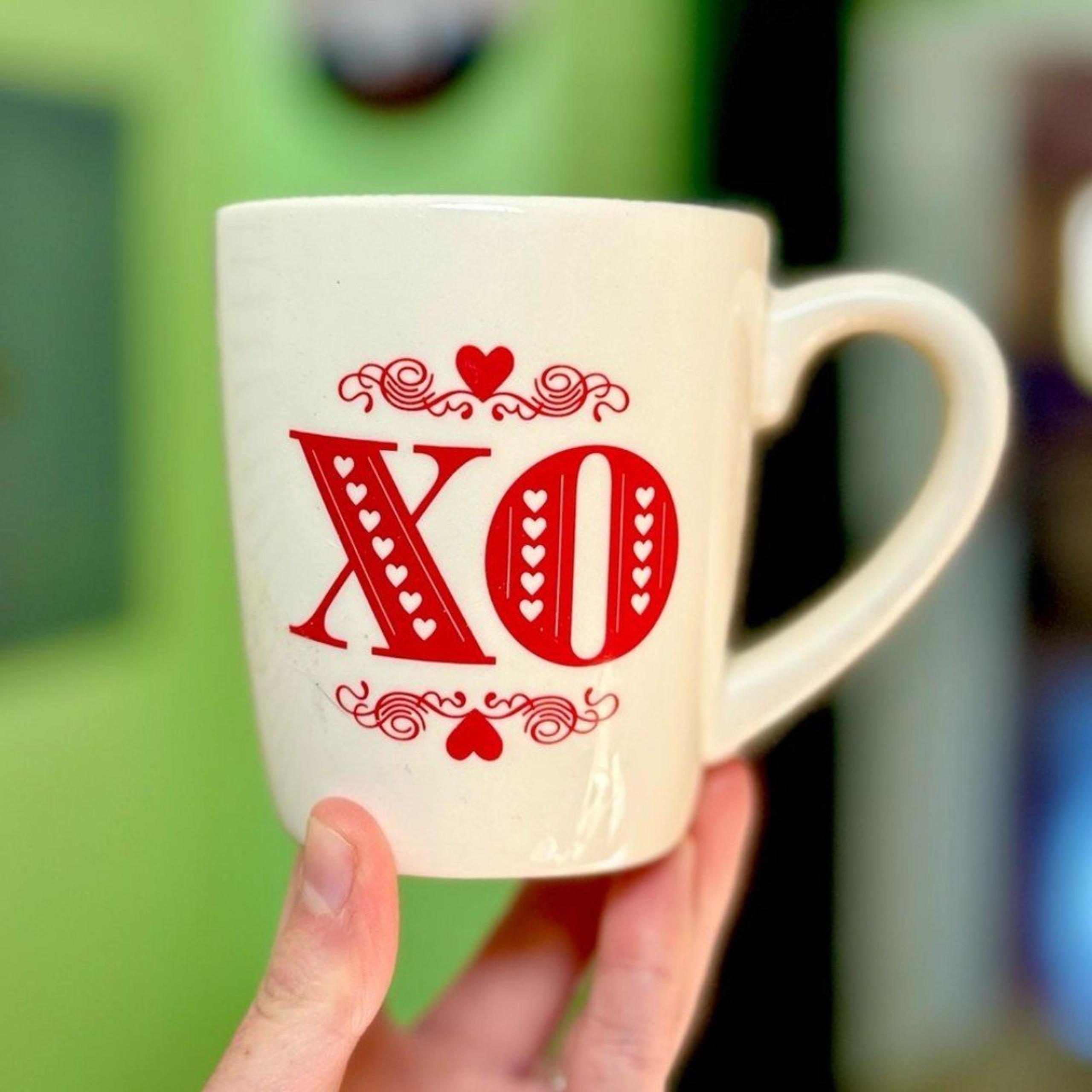 XO Red Ceramic Cute Hugs & Kisses Kitchen Cup Mug Coffee Tea