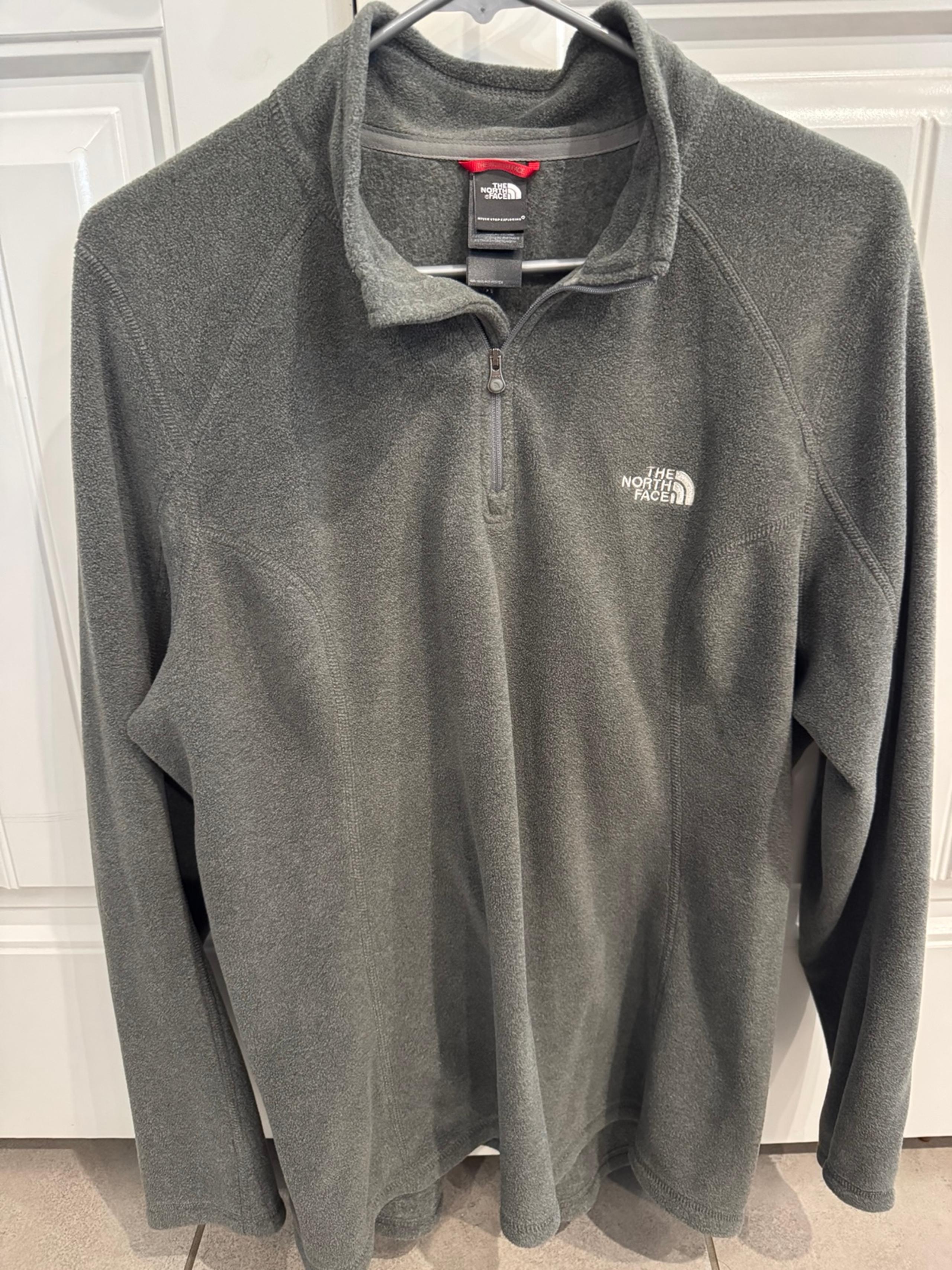 The North Face women’s 3/4 zip fleece size XL