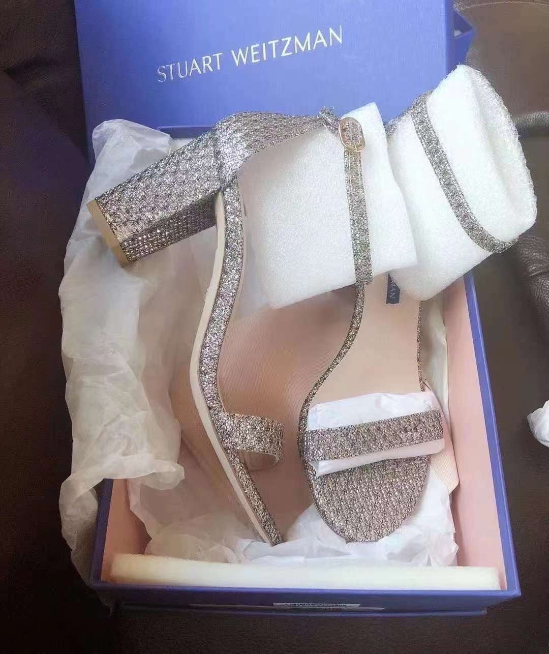 Stuart Weitzan heeled sandals size 7.5