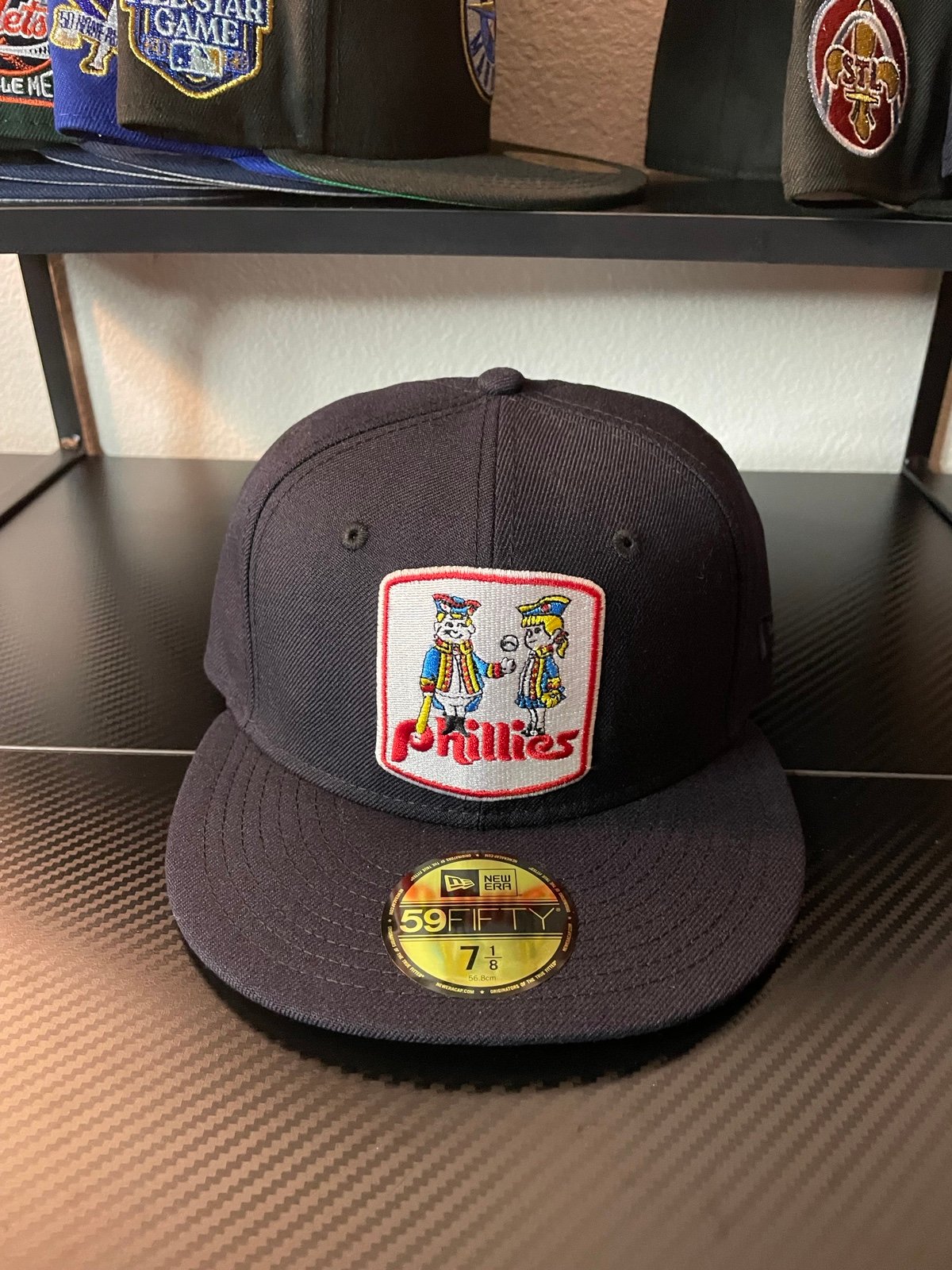 new era 59fifty philadelphia phillies fitted hat size 7 1/8 NEW