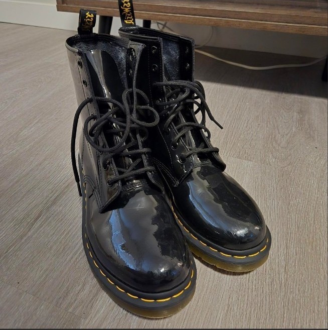 Dr Martens 1460 Patent Boots