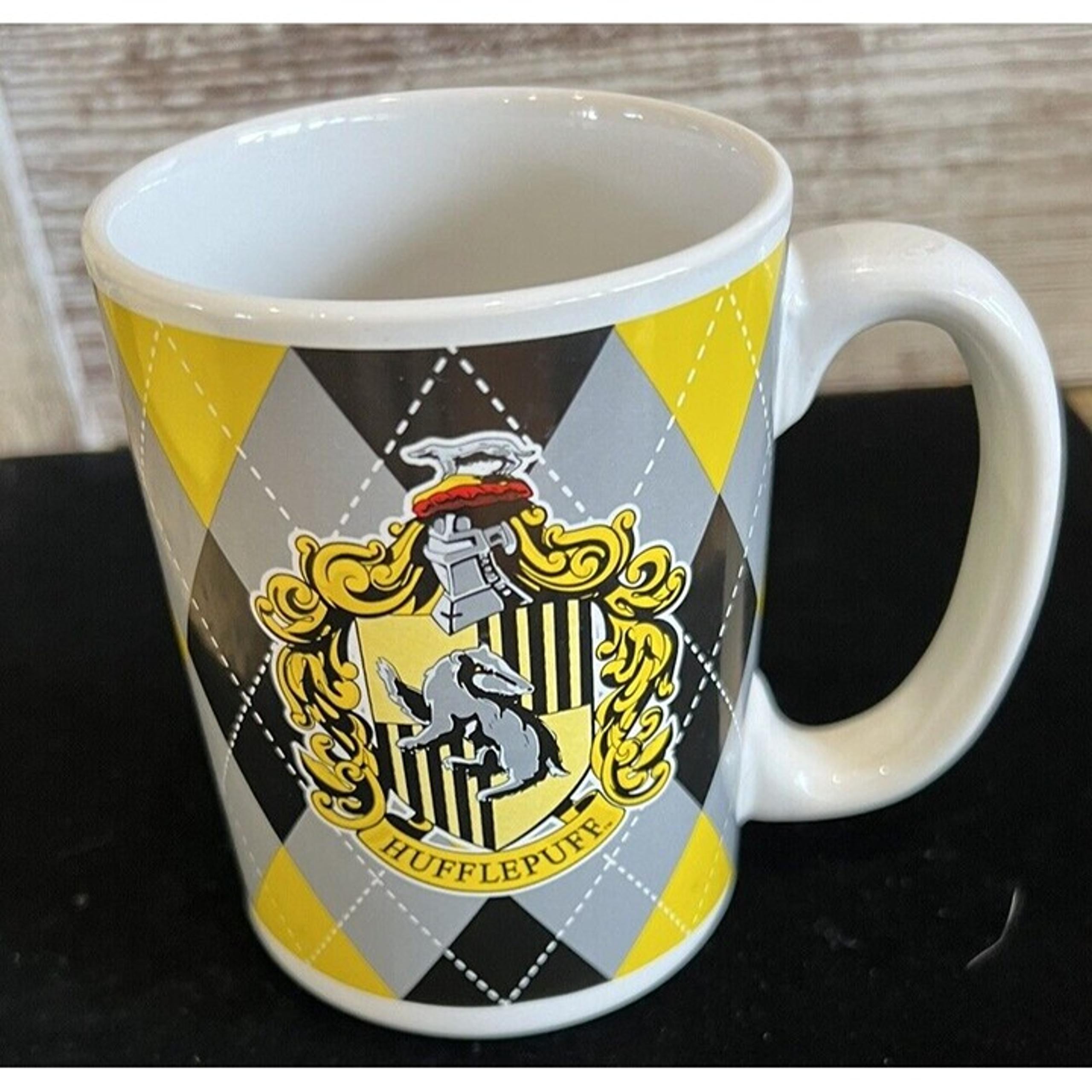 Spoontiques Harry Potter HUFFLEPUFF Coffee Cup Mug