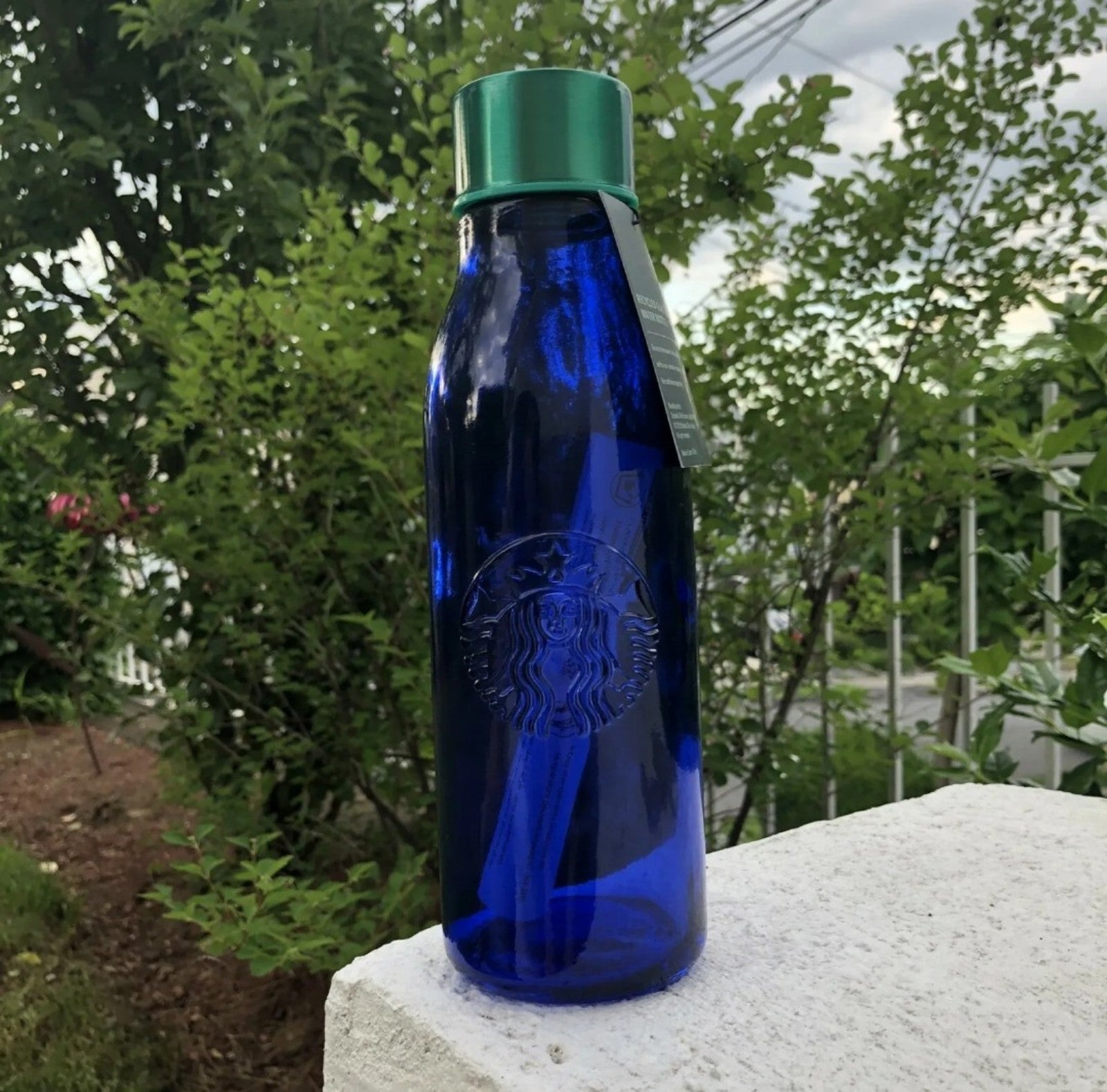 NEW STARBUCKS Blue Glass cup 20 oz.