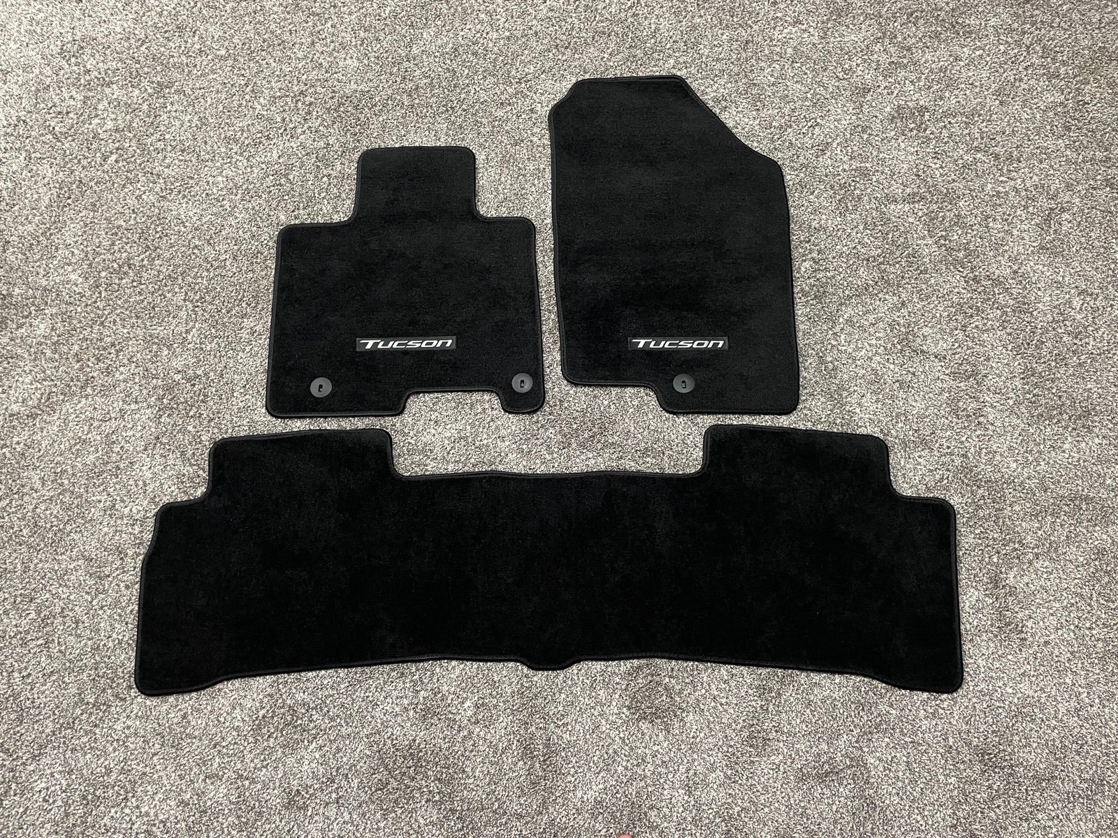 HYUNDAI ‘Tucson’ Black Carpet OEM Floor Mat Set (2022-2023)