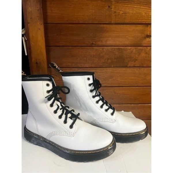 Dr Martens Unisex Zavala Combat Boots White Sz 9 Womans NWOB