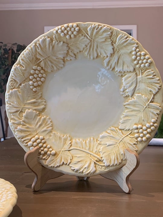 2 Vintage Williams Sonoma Napa Saffron 11 1/2” Plates