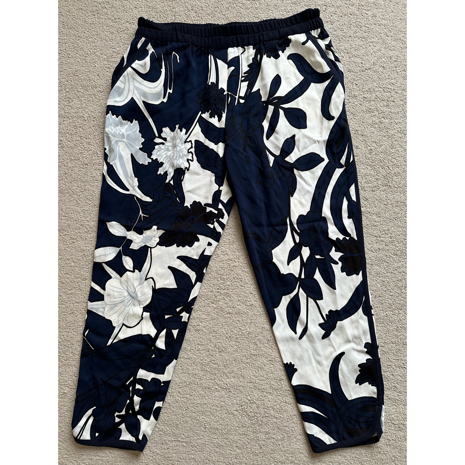 Escada Flowy Summer Crop Pants Navy Blue | Size 40
