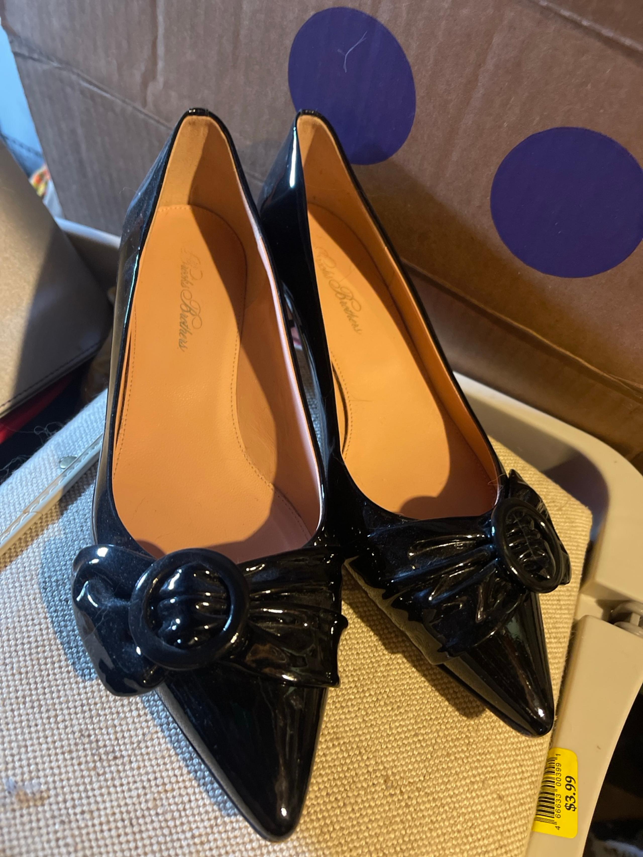 Brooks Brothers Black Patent Leather Pumps 8.5