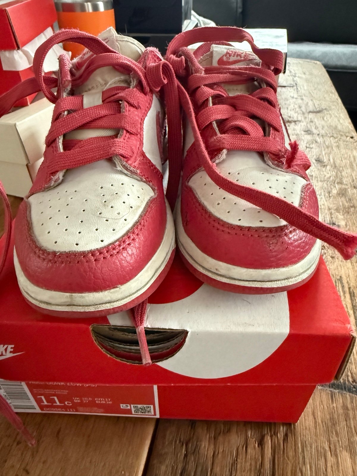 Used Nike dunk low size 11 white/archaeo pink
