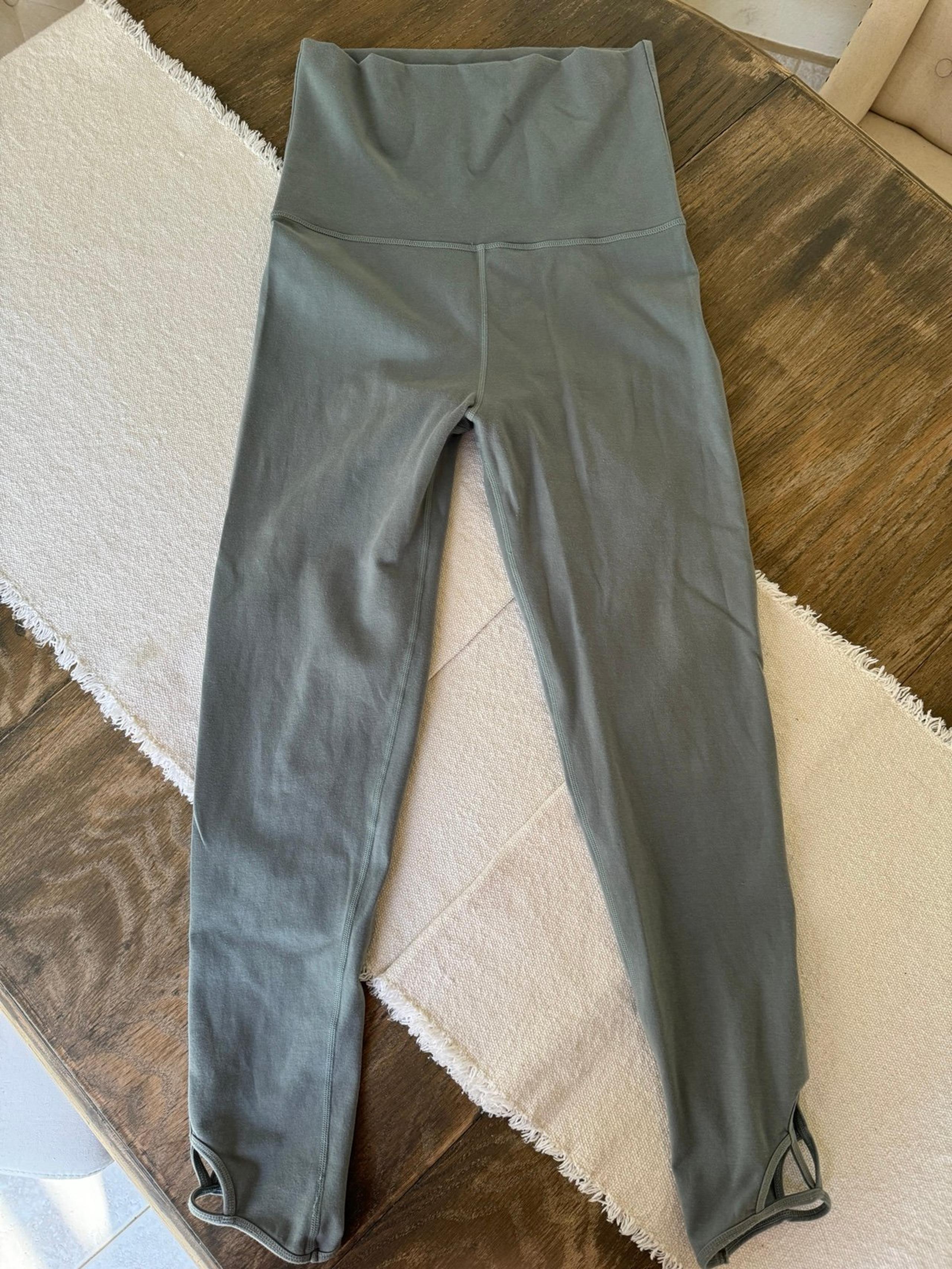 Free people movement leggings   Women’s leggings. Workout wear  athletic wear