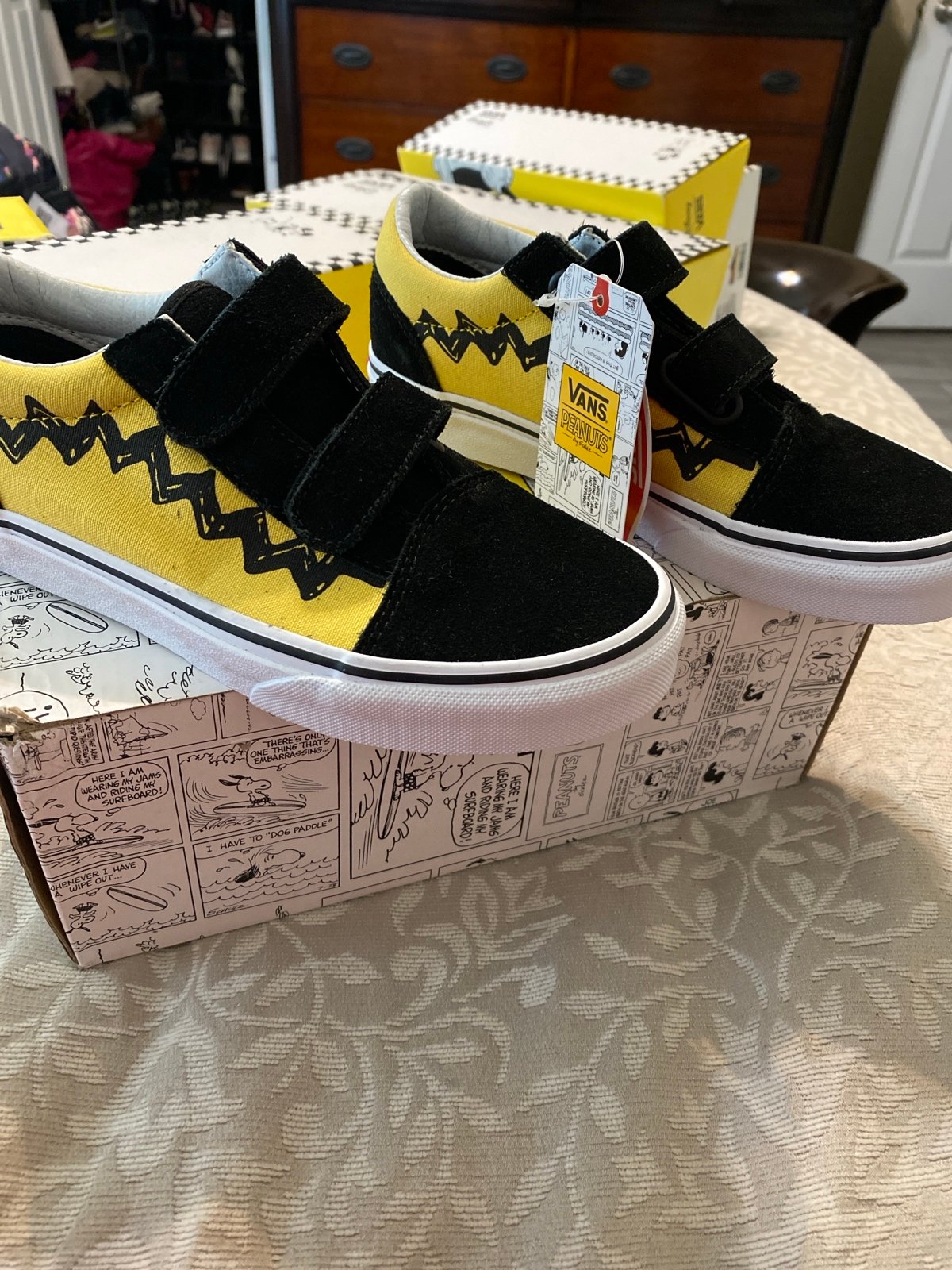 Vans Charlie Brown