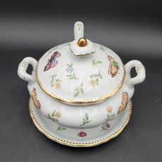 Godinger & Co. Primavera Porcelain Butterfly w/Lid & Ladel Sauce Tureen #9779