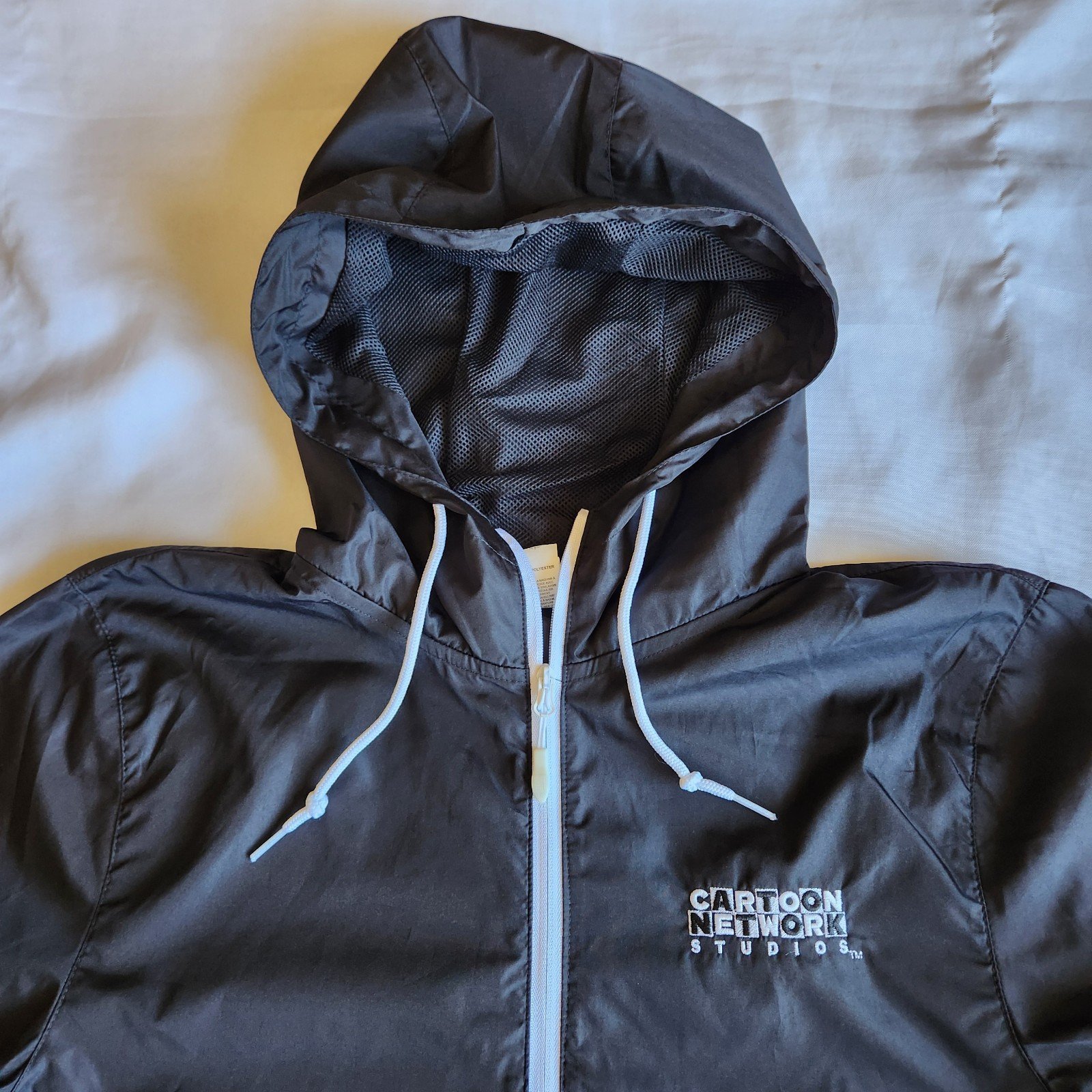 Cartoon Network Studios Employee Staff Black MD Windbreaker Hoodie Zip-up Jacket