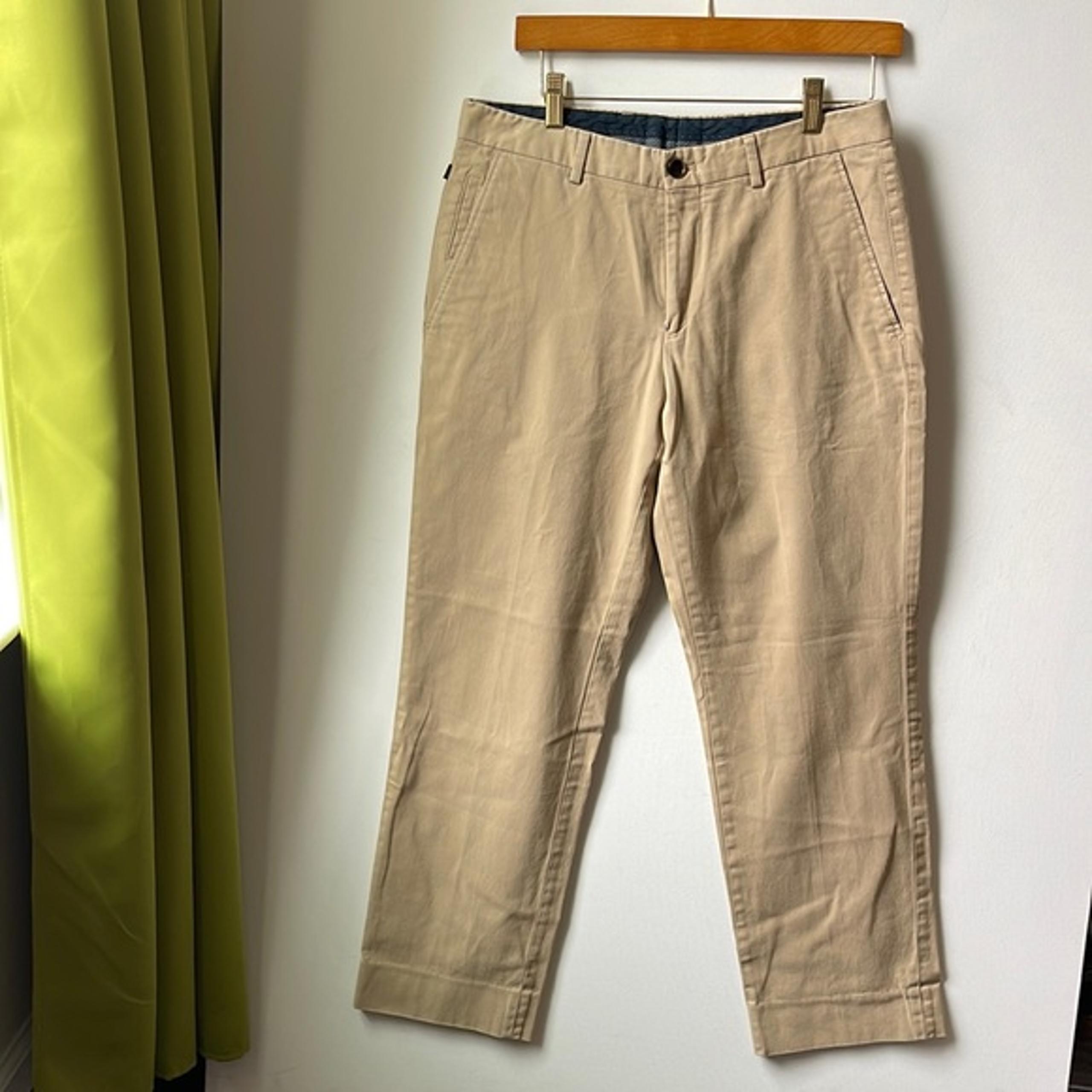 Hugo Boss Men’s Chino Pants | Tan | W33L30