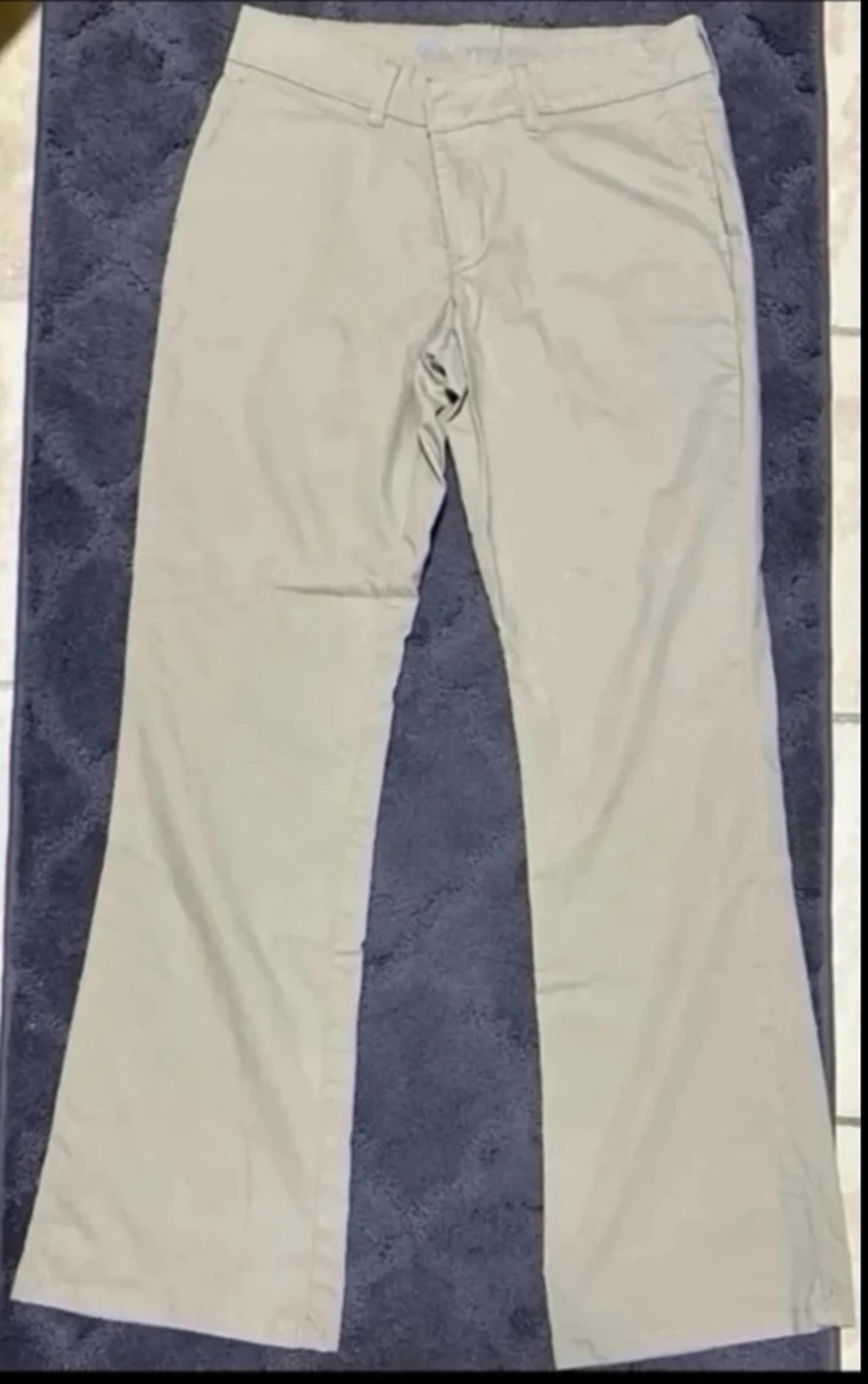 Ladies Dickie’s casual khaki slim/flared pants - size 6