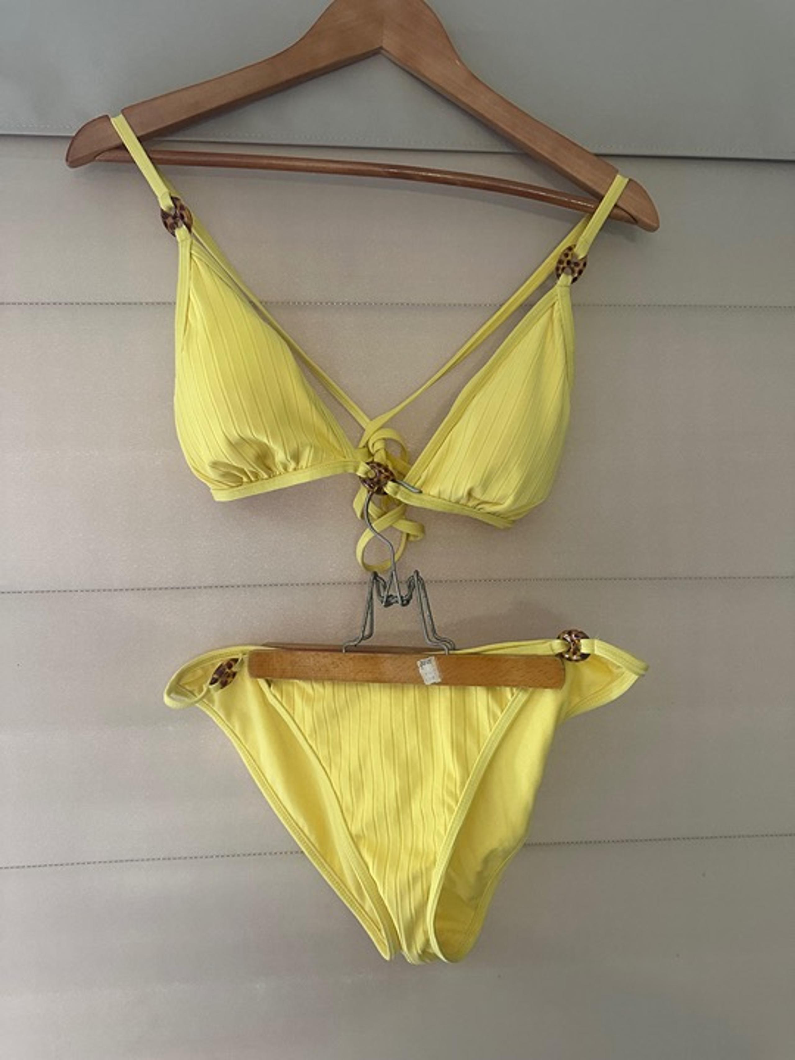 Yellow No Boundaries Bikini Set –Tortoise Ring Detail – Top L / Bottom S