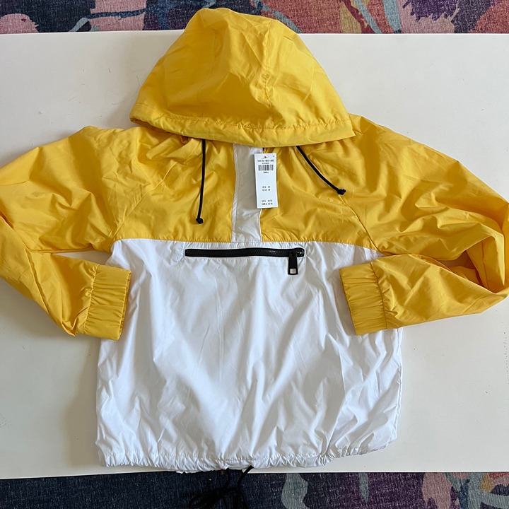 Hollister half zip windbreaker hotsell