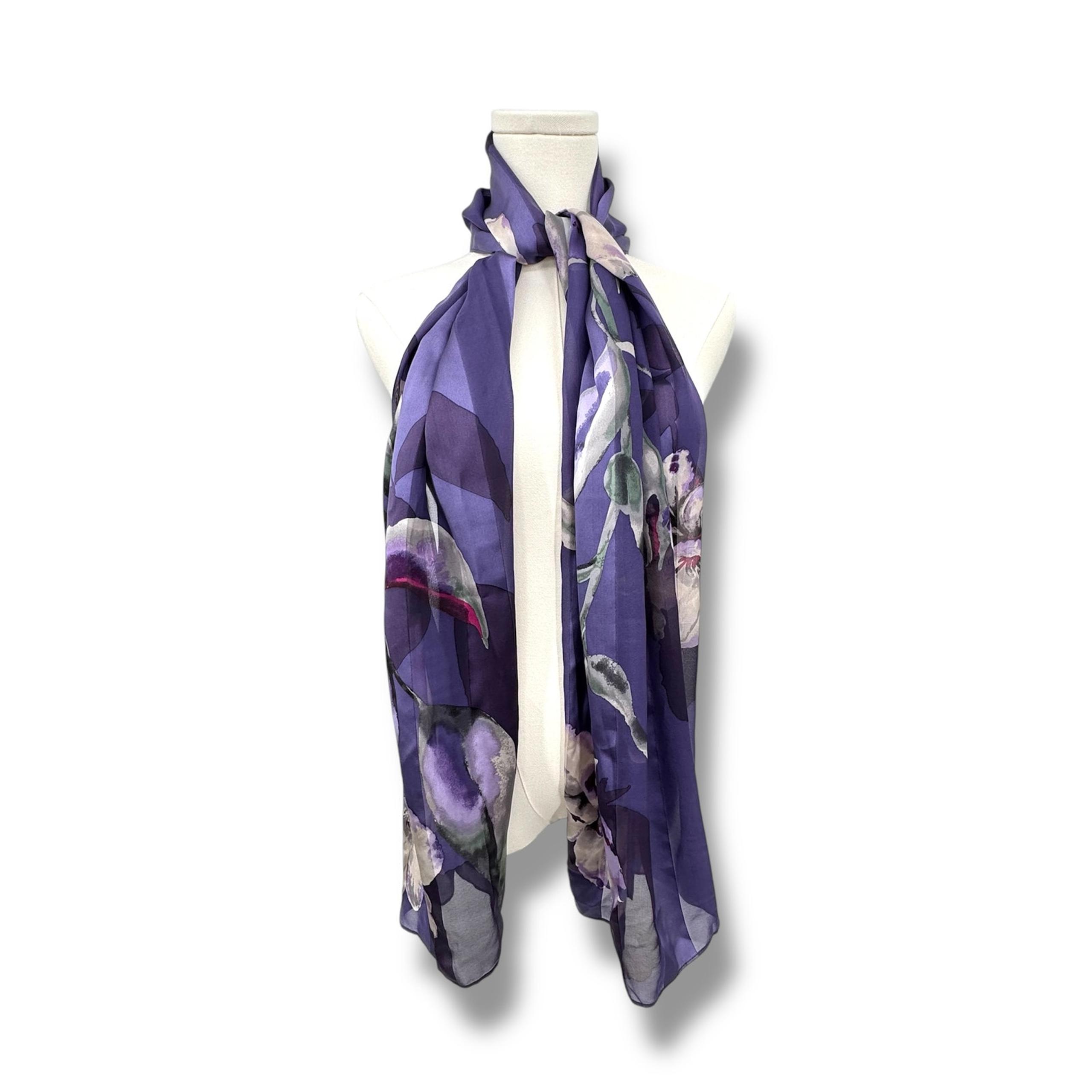 White House Black Market scarf 100% silk purple floral oblong