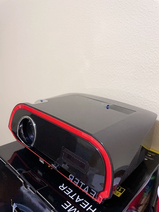 4K Smart Ultra HD Projector Projector Daylight WiFi 6 Bluetooth, Android 2G+16G