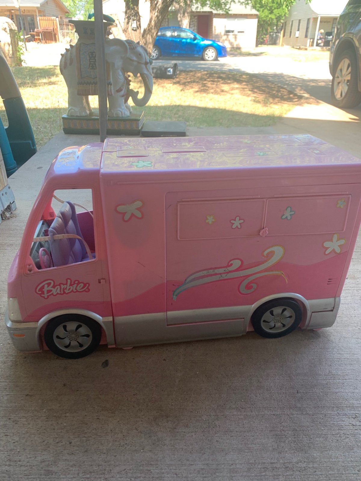 Barbie dream camper