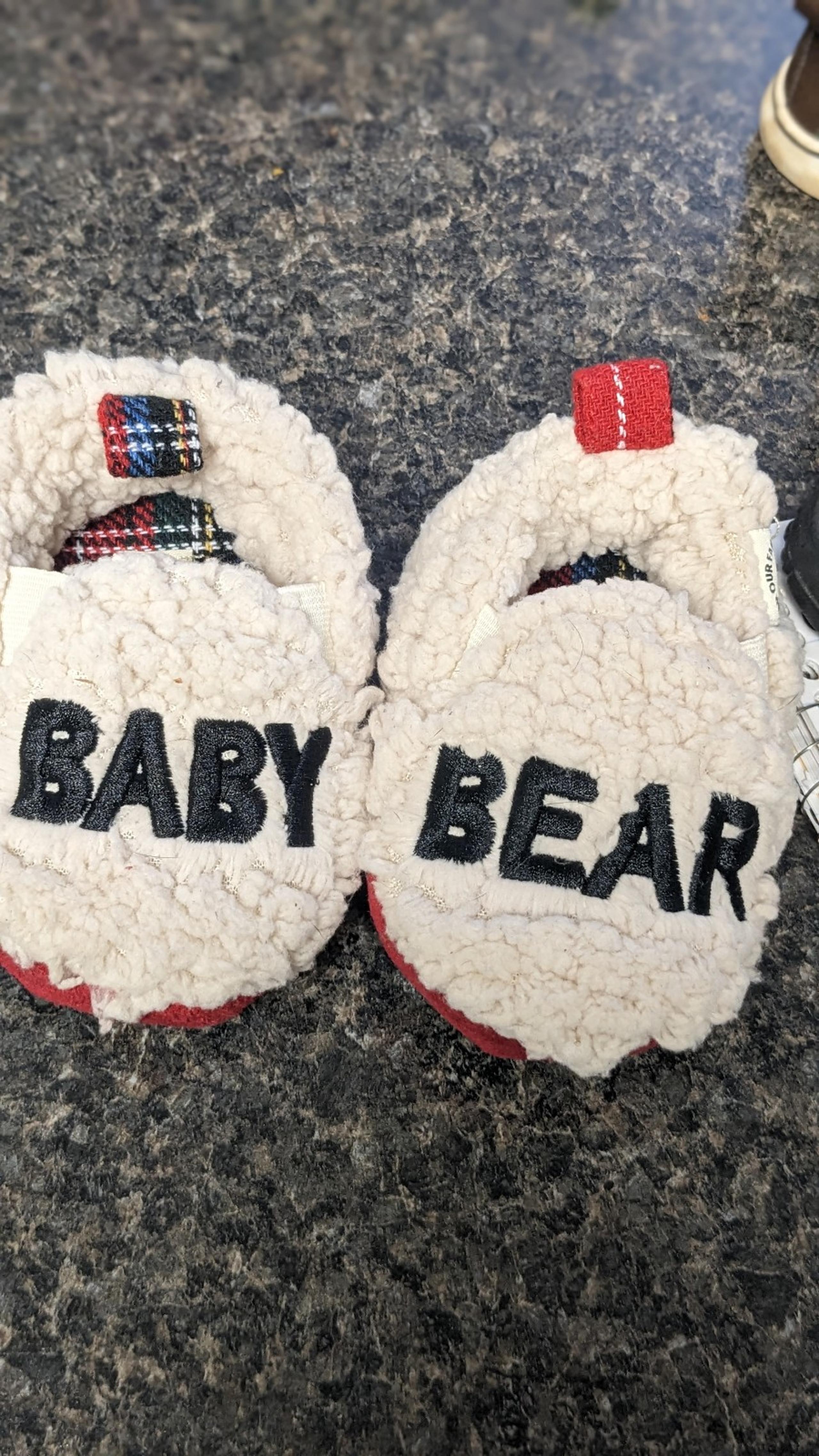 Infant slippers