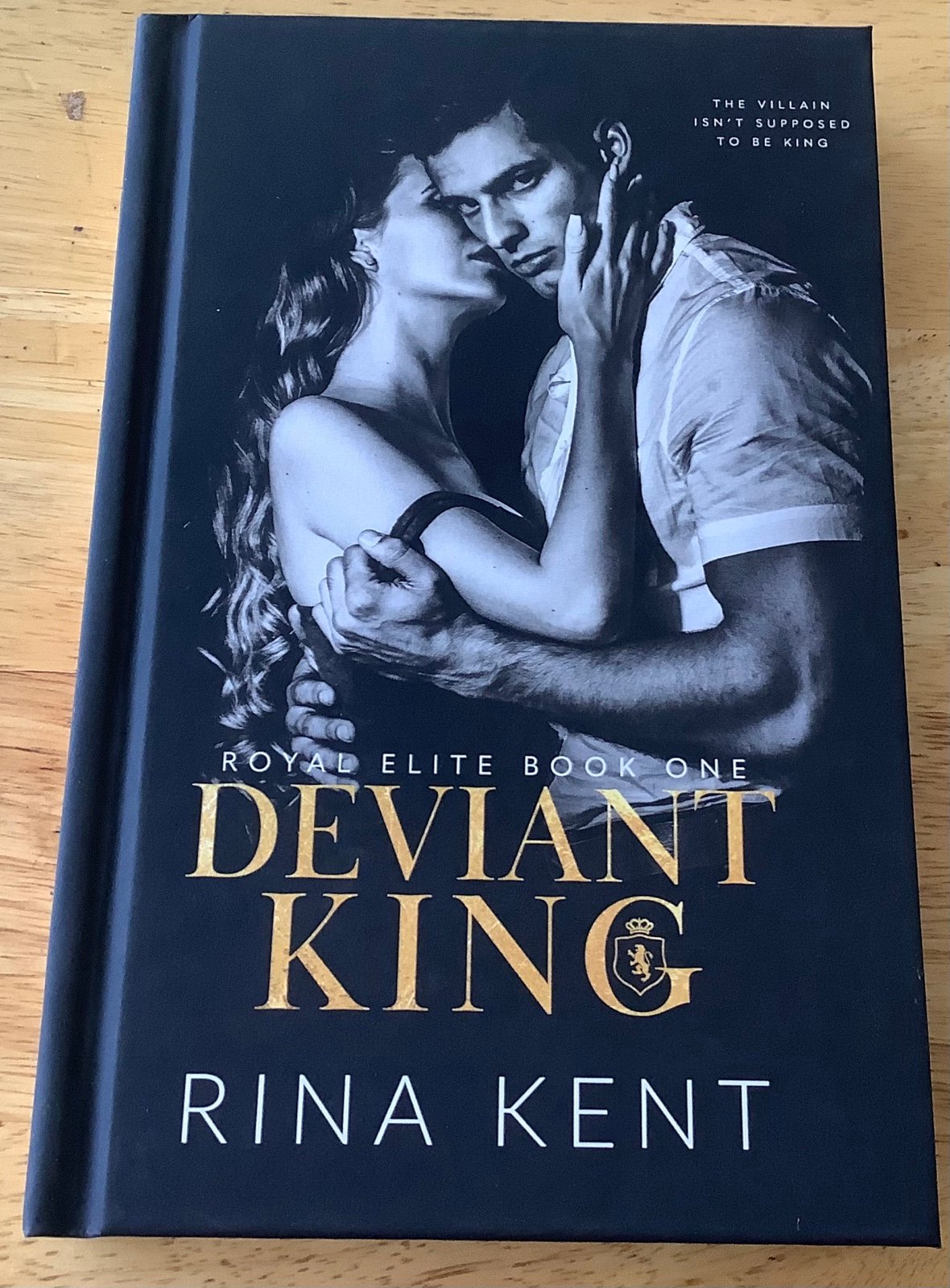 Rina Kent - Deviant King Hardcover New/Never Read Includes Signed Bookplate
