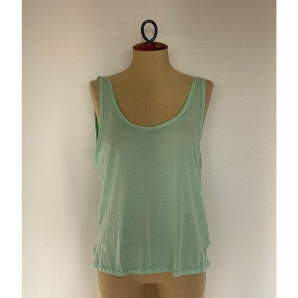 Lululemon Green Tank Top Size 8