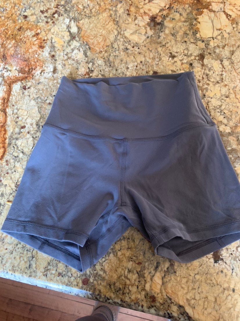 Lululemon align short