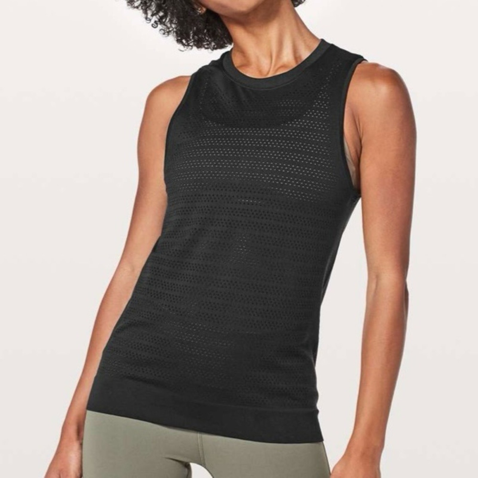 LULULEMON Black Breeze By Muscle Tank Sleeveless Perforated Active Running Sz 4