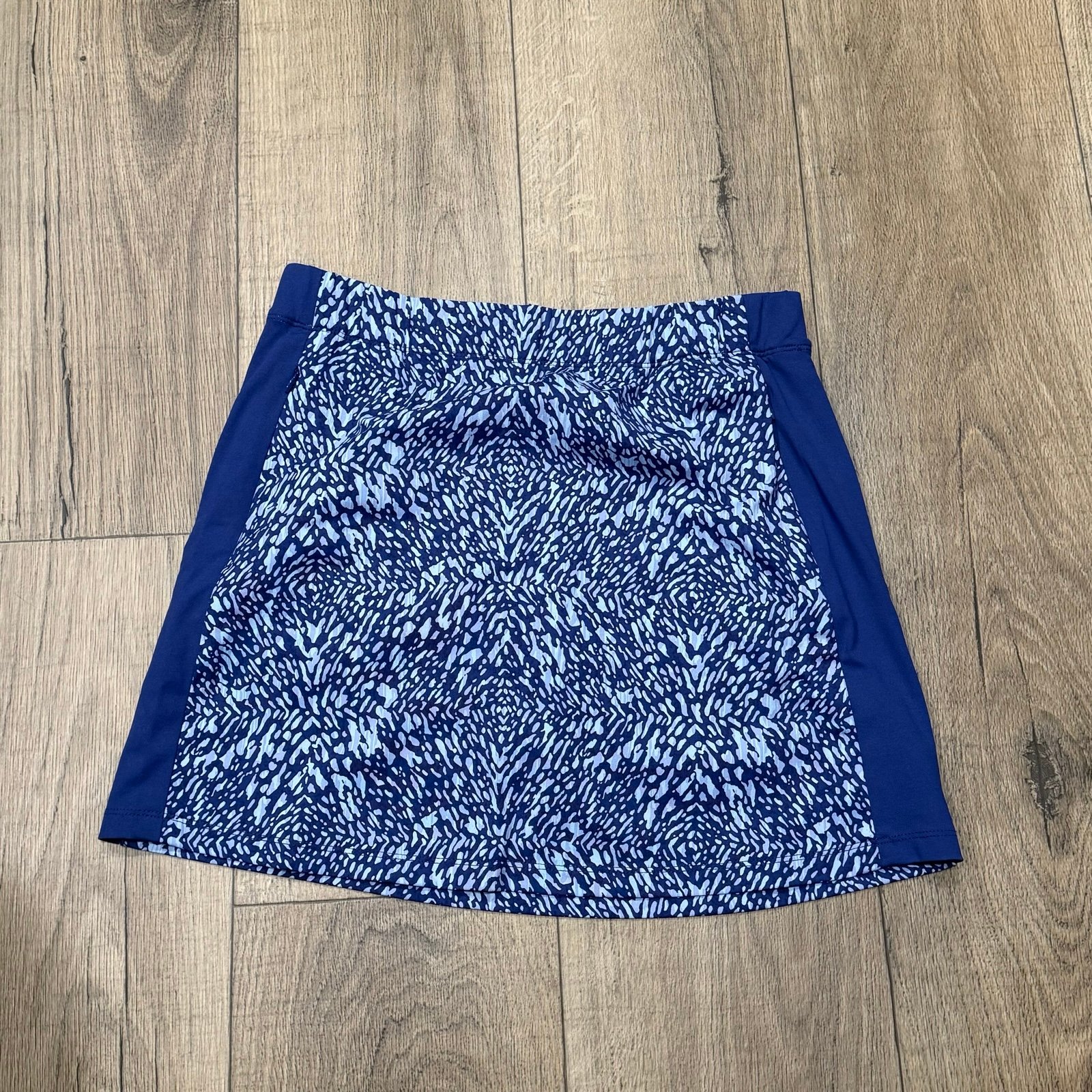 J. McLaughlin Women’s Small Blue Printed Skort