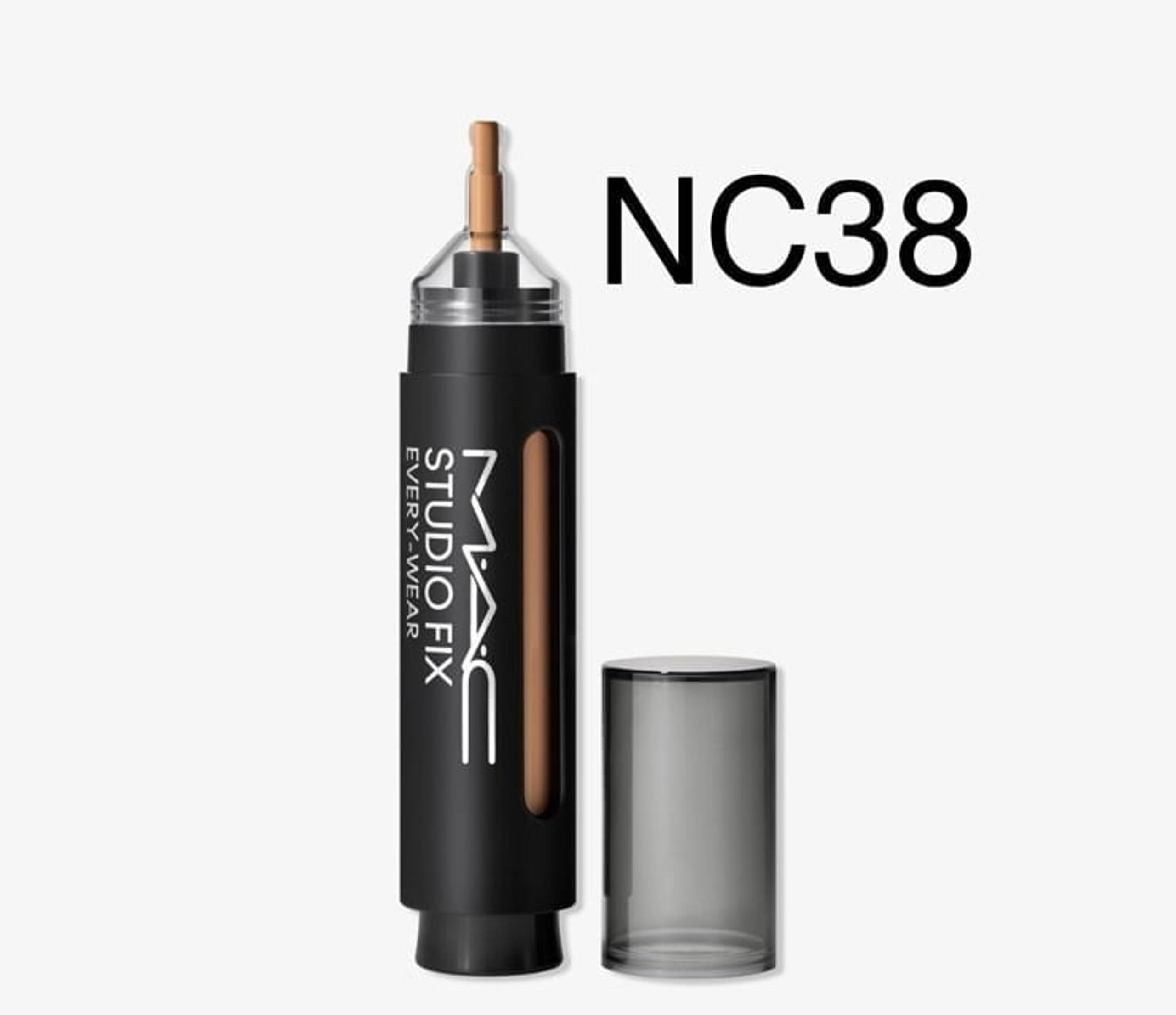 MAC Studio Fix Every-Wear All Over Face Pen - M.A.C