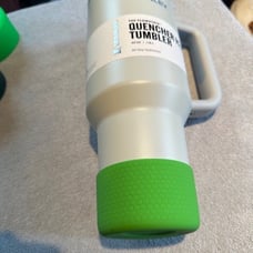 Stanley The Flowstate H2.0 Tumbler Fog Gray 40oz NWT Removable green Boot