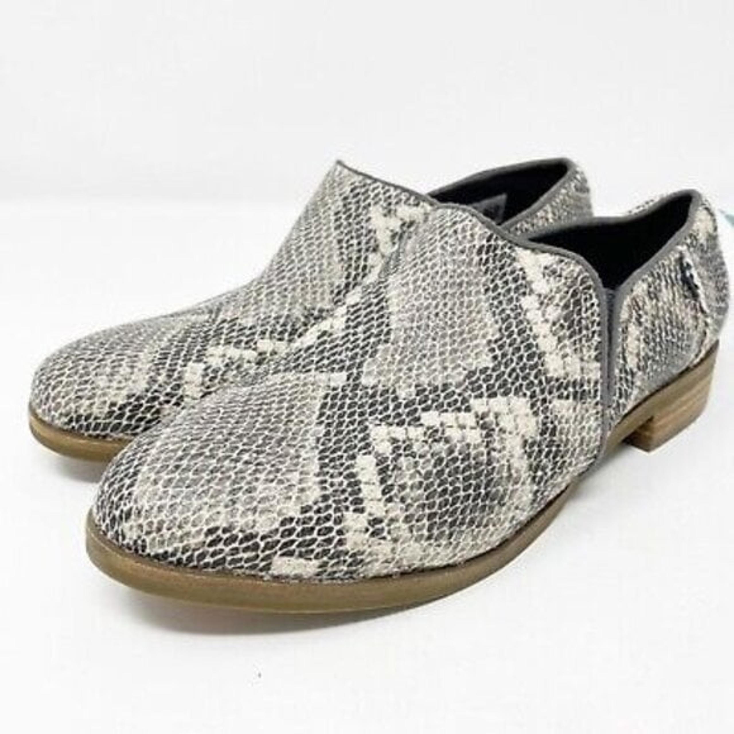 NEW Shaye Snakeskin Leather Slip On Loafer Shoes Animal Print Women Size 10 - TOMS