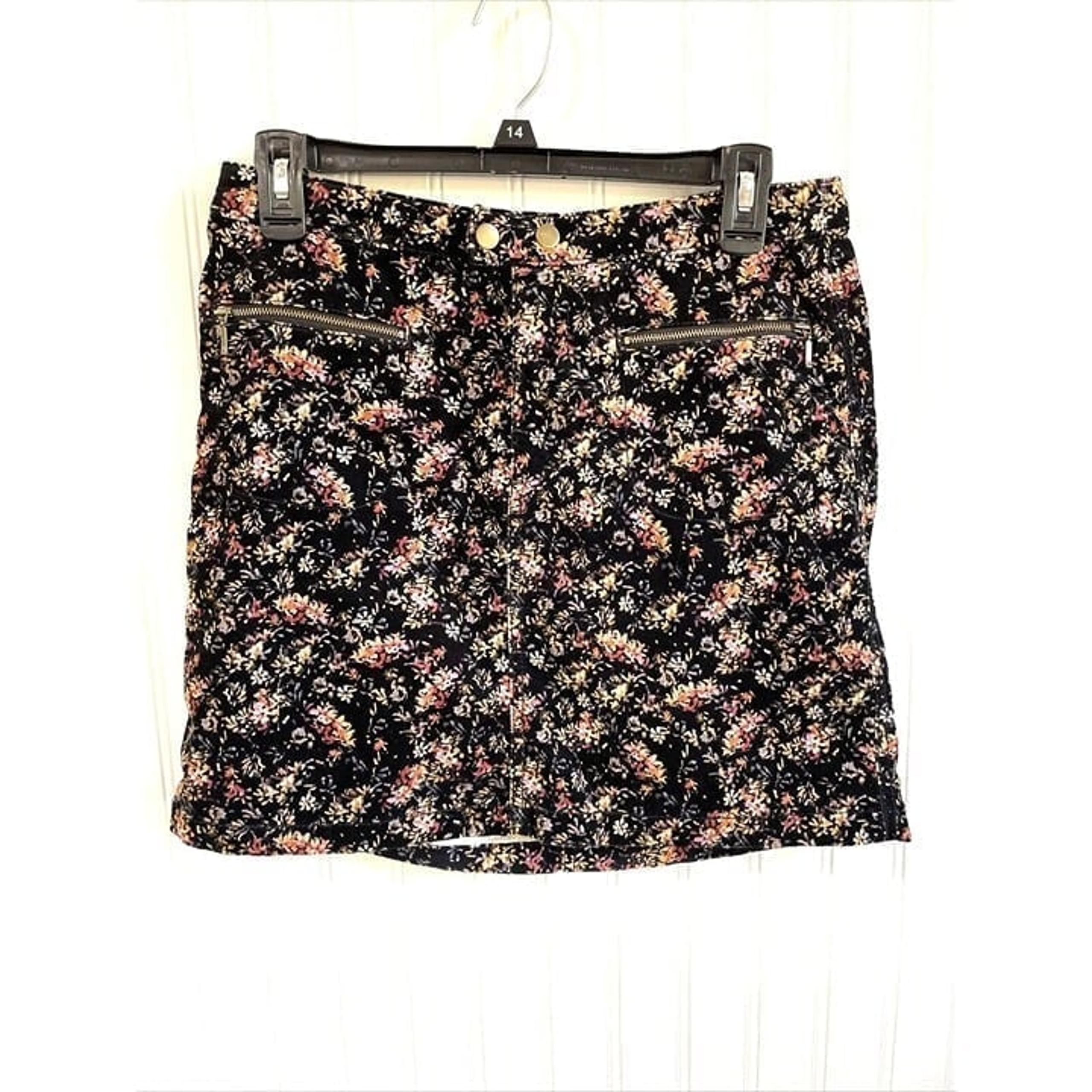 Mossimo Supply Co Mini Skirt Womens Size 4 Floral Corduroy Black Floral