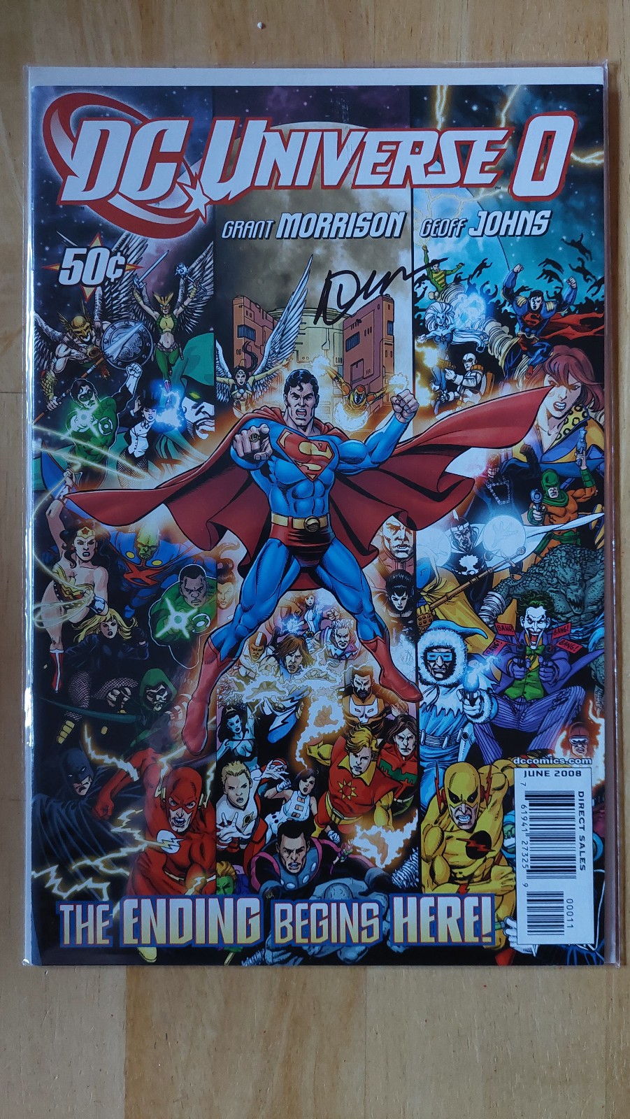 DC Universe#0 Signed By Doug Mahnke READ DESCRIPTION