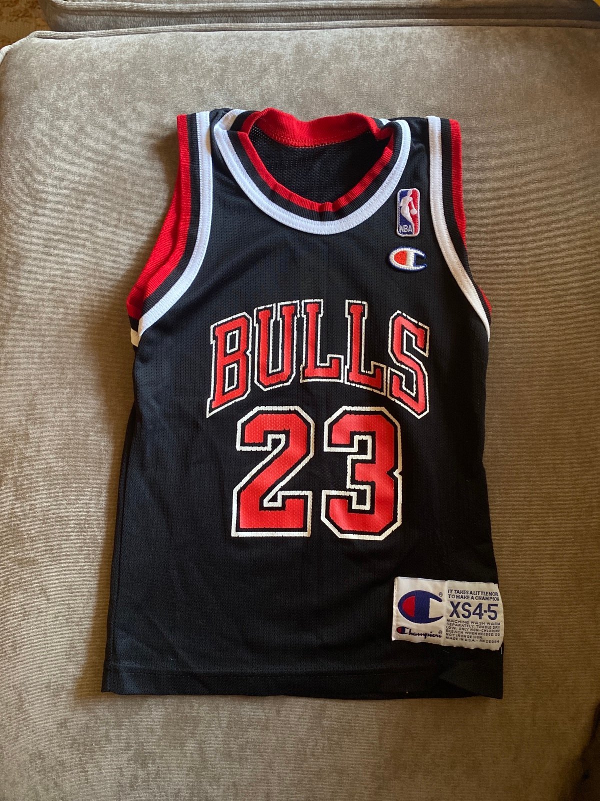 Vintage Kids jordan jersey! Black 23