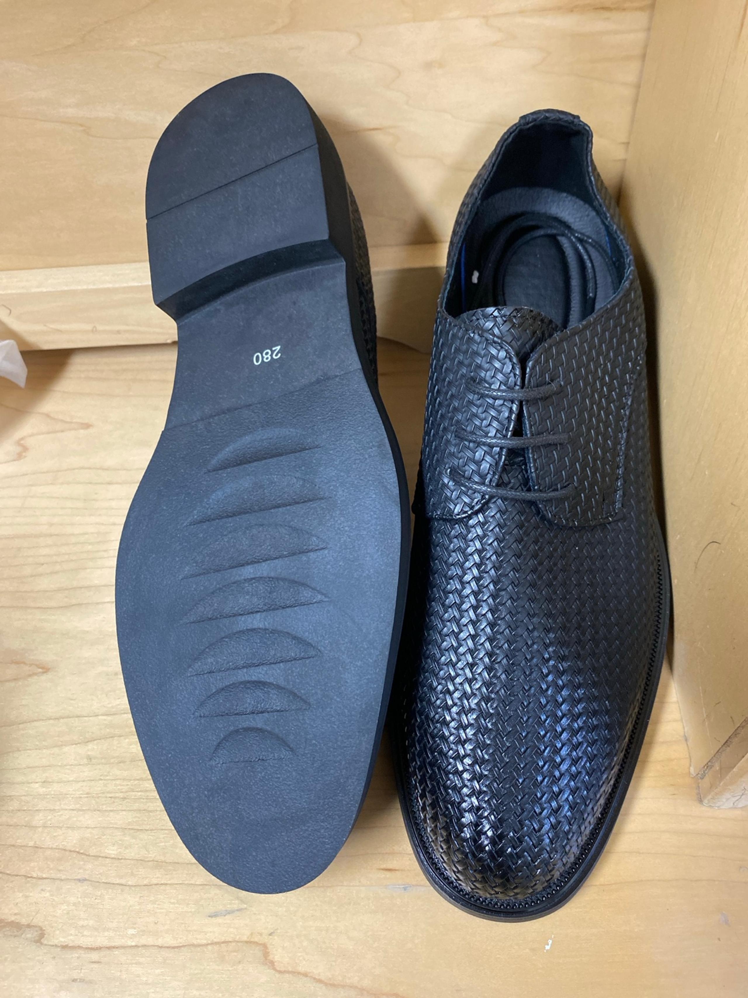 Men shoes