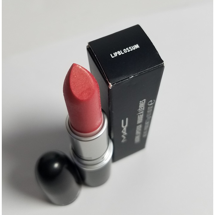 Mac Lipblossum Lipstick