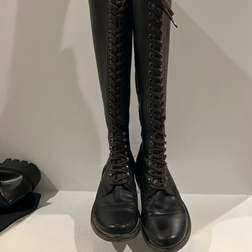 ROC Australia Cadet Leather studded Lace-Up Boots Size 5.5 US / 35 AU EUC