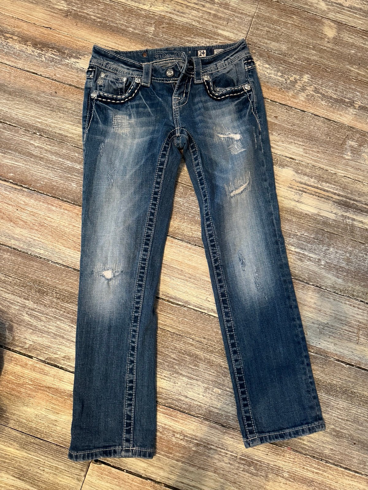 Miss me capris size 24