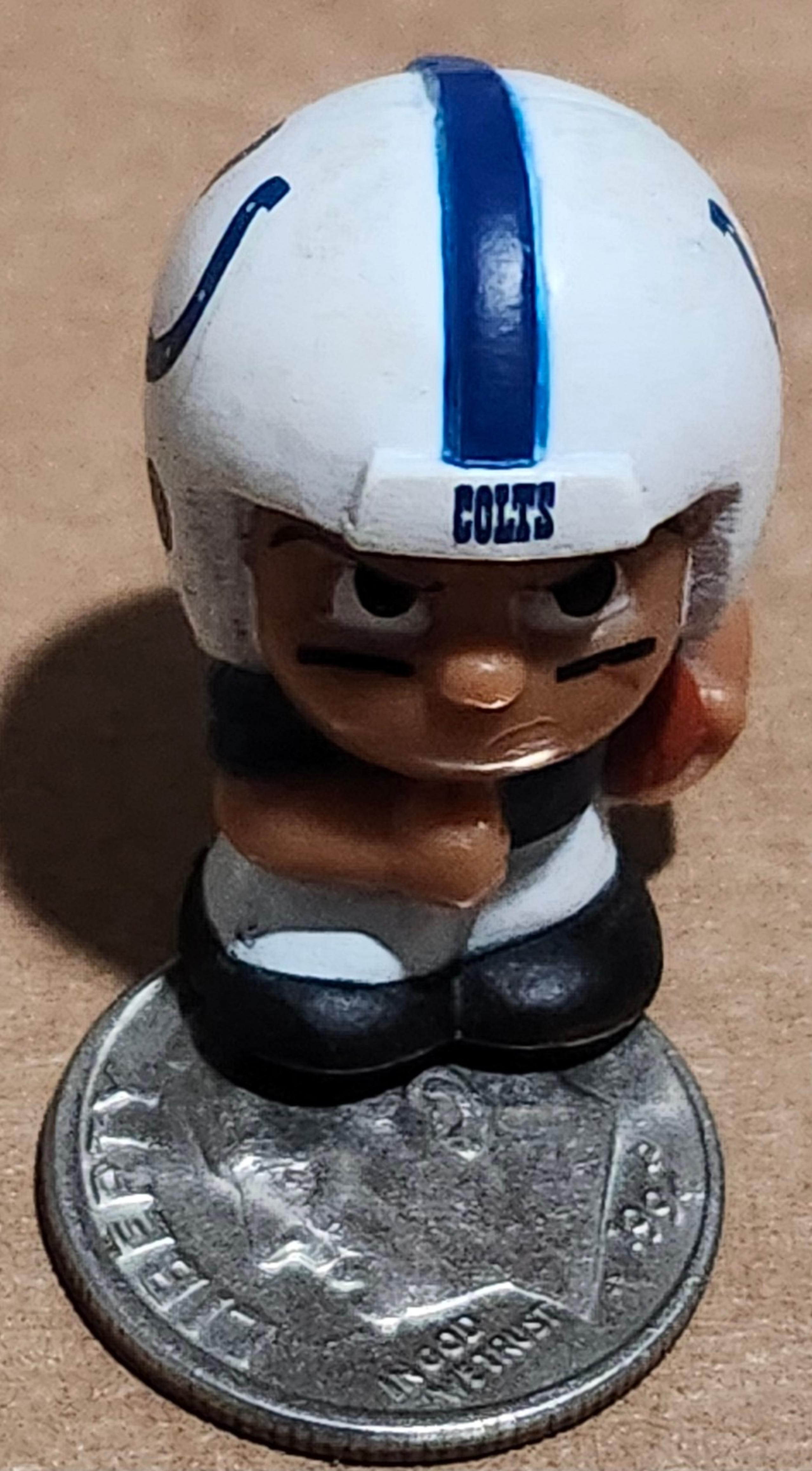 Vintage NFL Teenymates Indianapolis Colts Mini Action Figure Football Player GC!
