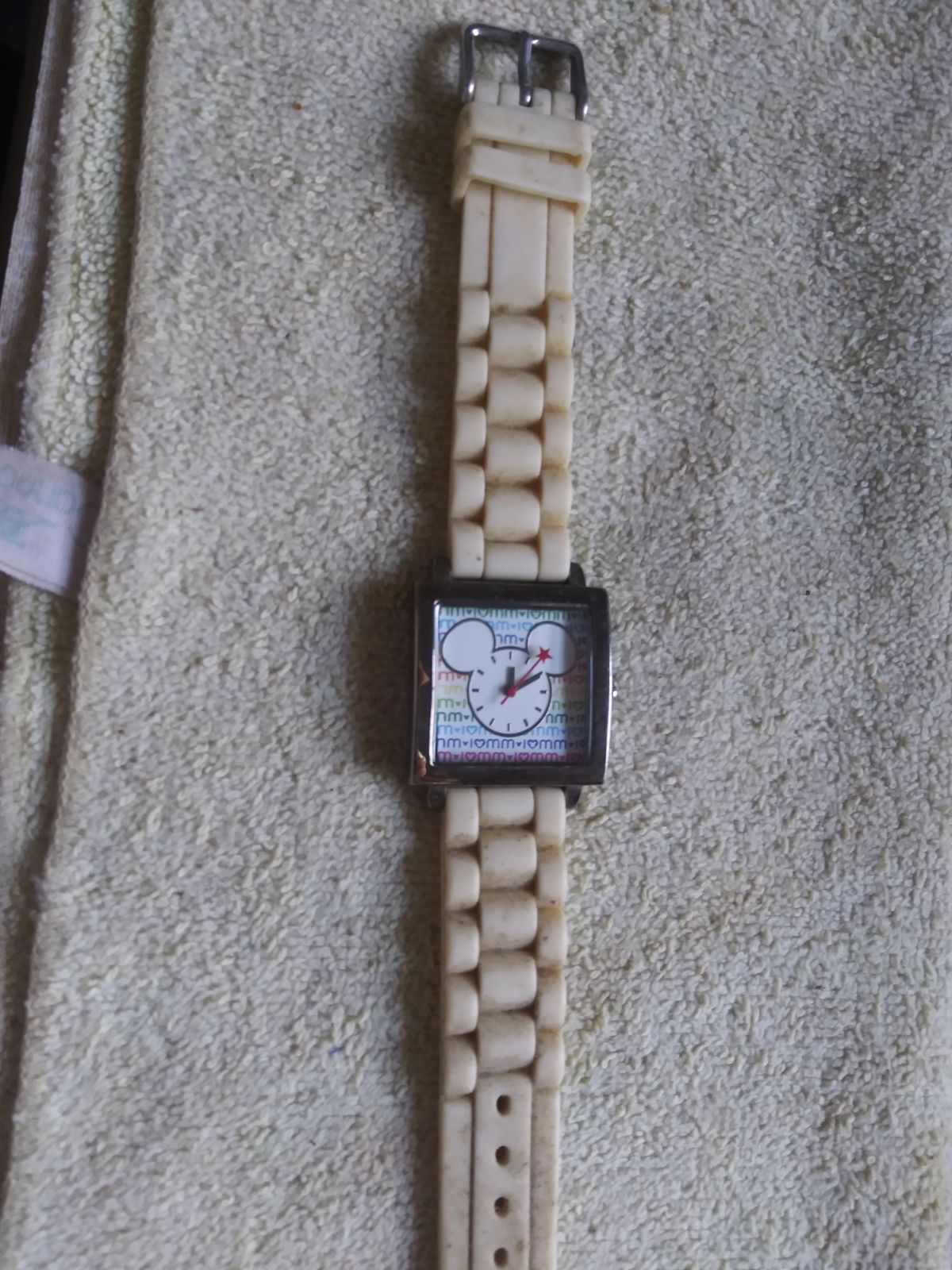 DISNEY MICKEY MOUSE WATCH