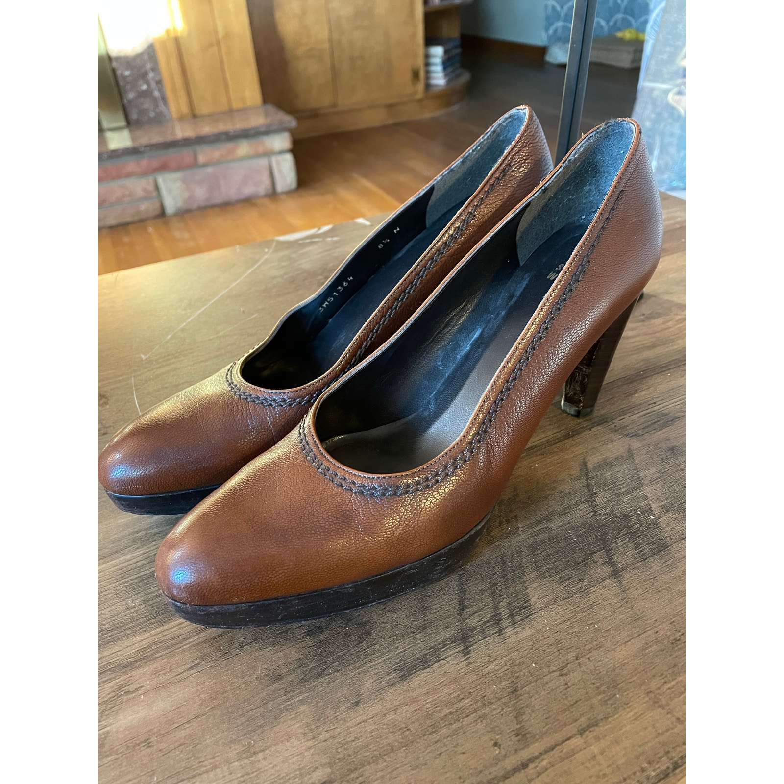 Stuart Weitzman Brown Leather Platform Heels